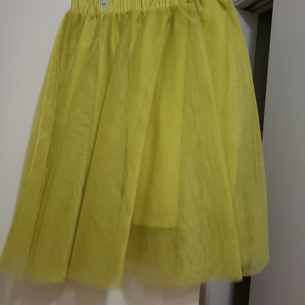 Skirt - Picture 2 of 3